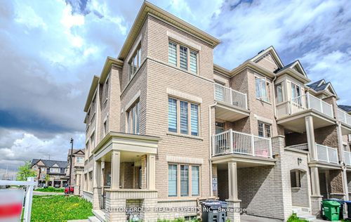 65 Fruitvale Cir, Brampton, ON, L7A5B9 | Card Image