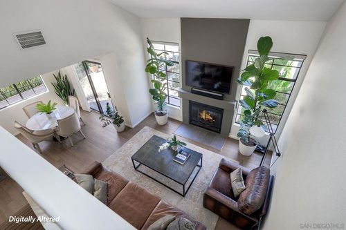 4070 Caminito Meliado, San Diego, CA, 92122-5105 | Card Image