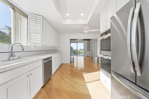 1917 Via Estudillo, Palos Verdes Estates, CA, 90274-1909 | Card Image