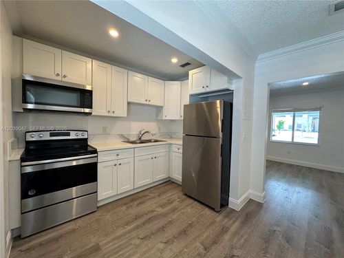 10-1737 Liberty St, Hollywood, FL, 33020-2361 | Card Image