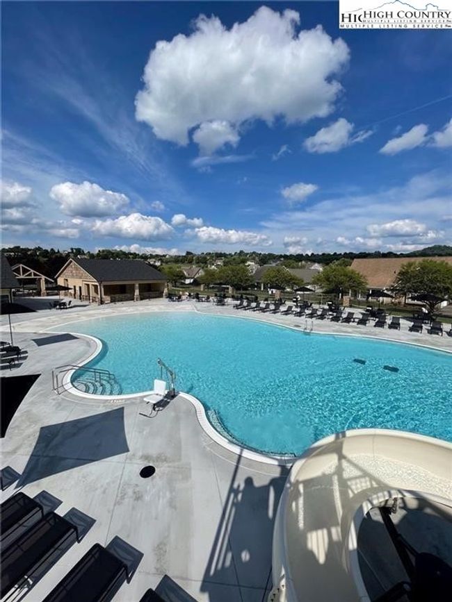 A2 - 495 W Landing Dr, Condo with 2 bedrooms, 2 bathrooms and null parking in Jefferson NC | Image 24