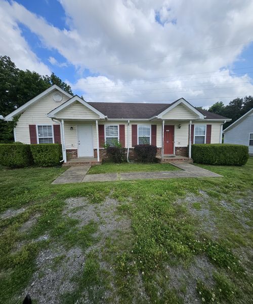 1608 Hannibal Dr, Oak Grove, KY, 42262-9156 | Card Image