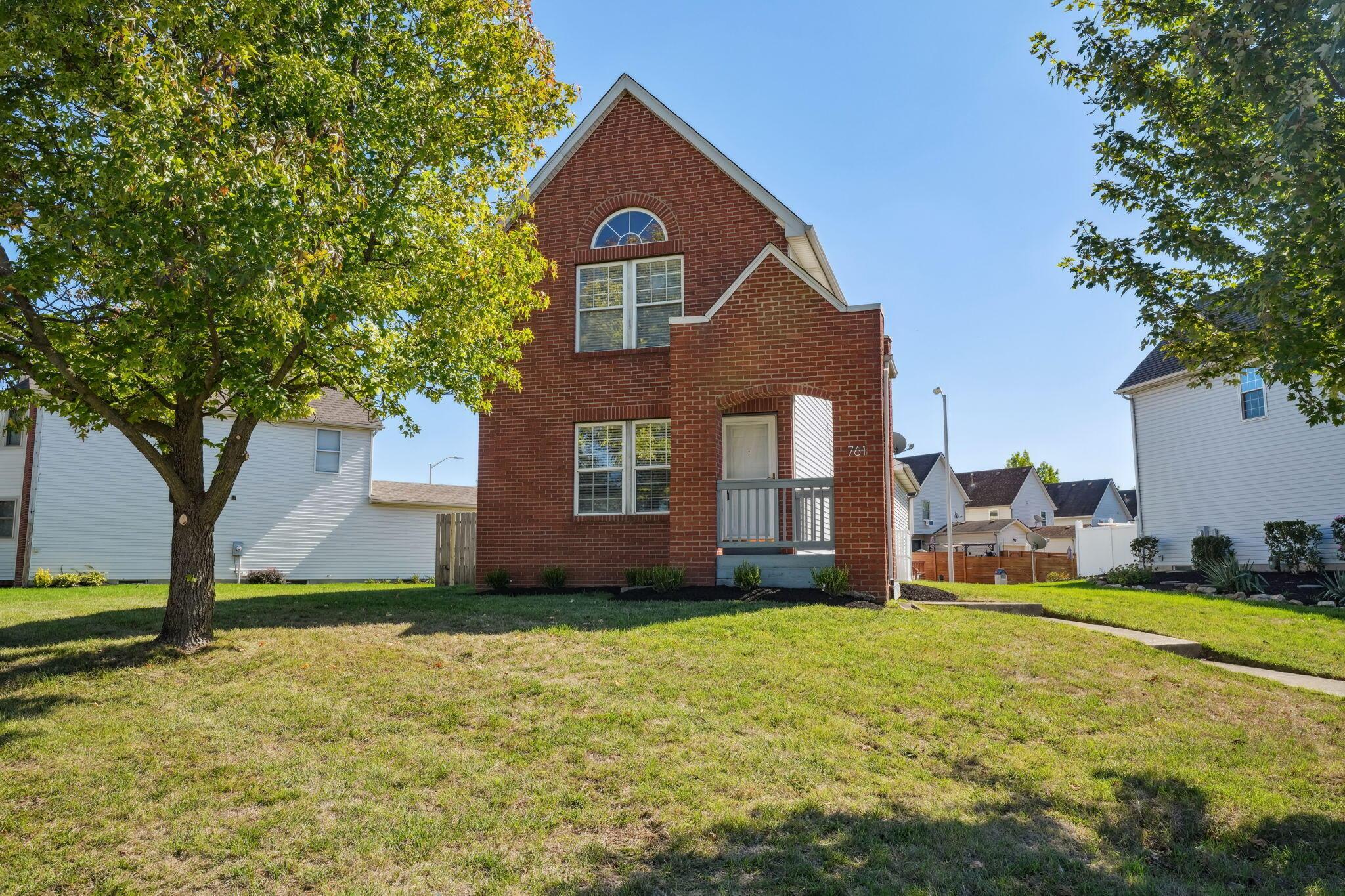 Mayme Moore Pl, Columbus, OH 43203