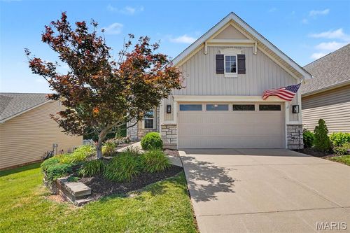 11 Thoreau Ct, O Fallon, MO, 63366-7456 | Card Image