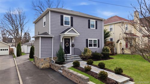 23 Alta Dr, Bronxville, NY, 10708-4502 | Card Image