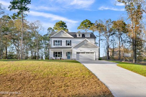 163 Bayshore Dr, Sneads Ferry, NC, 28460-9509 | Card Image