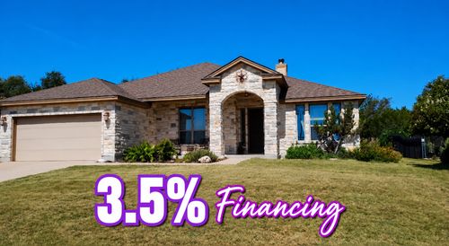 208 Venture Blvd S, Lago Vista, TX, 78645-8644 | Card Image