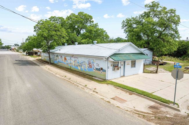 401 E 6 Th St, Home with 0 bedrooms, 0 bathrooms and null parking in Lampasas TX | Image 6