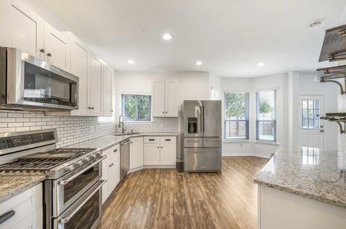2507 Eastwood Ln, Round Rock, TX, 78664-6201 | Card Image