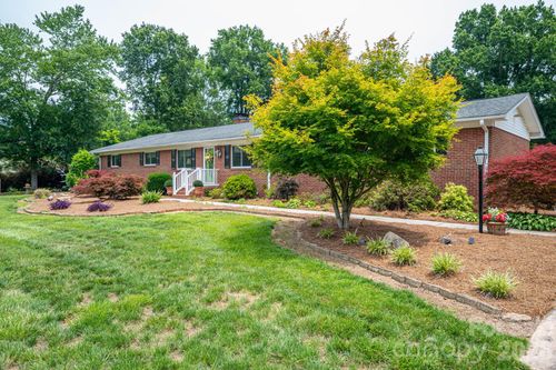 403 Old Post Rd, Cherryville, NC, 28021-3249 | Card Image