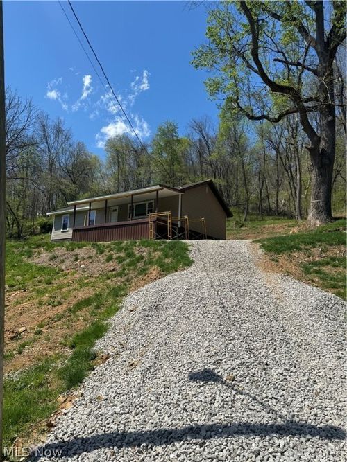 3028 Volcano Rd, Walker, WV, 26180-3564 | Card Image