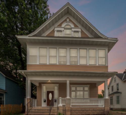 2221 Bloomington Ave, Minneapolis, MN, 55404-3039 | Card Image