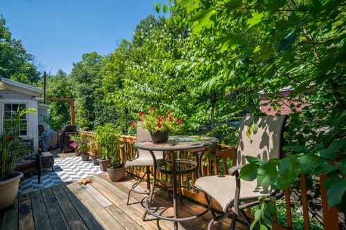 7 Island St, Wilton, NH, 03086-5423 | Card Image