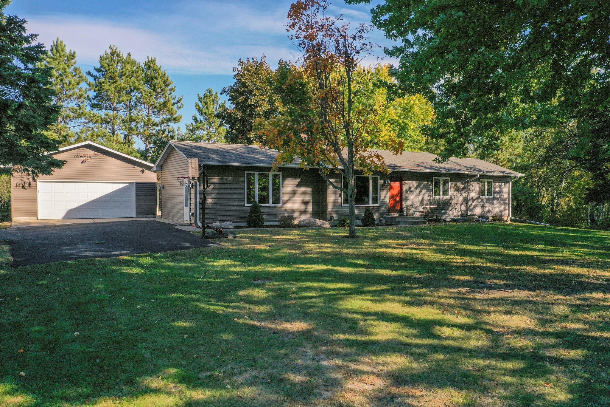 Auburn St, Elk River, MN 55330