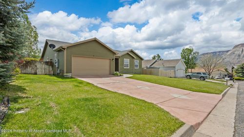 30 Juniper Ln, Parachute, CO, 81635-9528 | Card Image