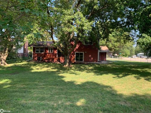 1400 N Elm St, Creston, IA, 50801-1104 | Card Image