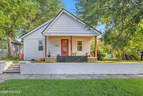 2121 Gibson Ave, Wilmington, NC, 28403-2243 | Card Image