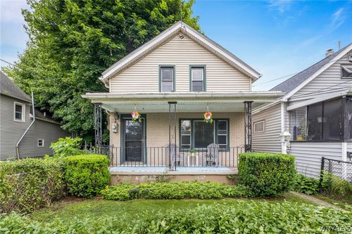 243 Mackinaw St, Buffalo, NY, 14204-2631 | Card Image