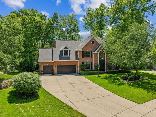 1229 Whispering Meadow Ct, New Albany, OH, 43054-9557 | Card Image