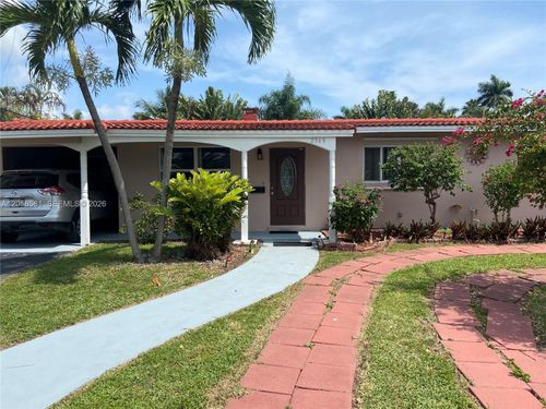 2349 Ne 9th St, Pompano Beach, FL, 33062-4442 | Card Image