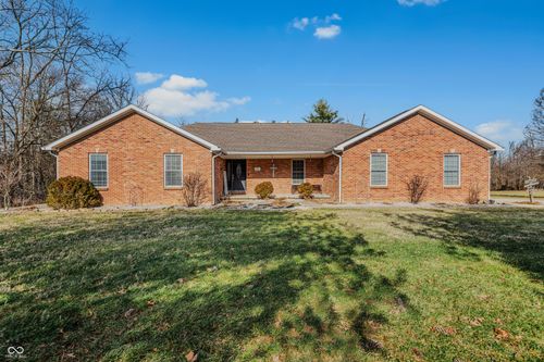 6370 W State Road 46, Columbus, IN, 47201-4692 | Card Image