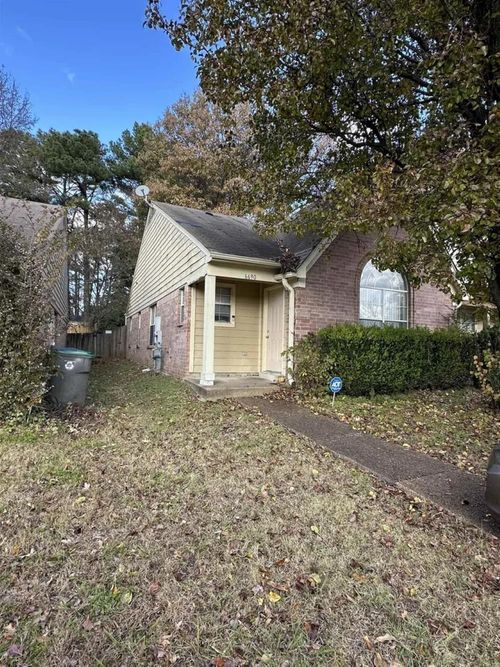 6690 Whitten Pine Dr, Memphis, TN, 38134-8036 | Card Image
