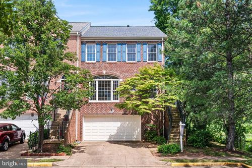 2725 Baronhurst Dr, VIENNA, VA, 22181-6158 | Card Image