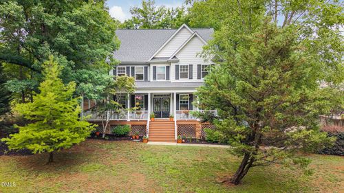 726 Ruth Cir, Fuquay Varina, NC, 27526-4246 | Card Image