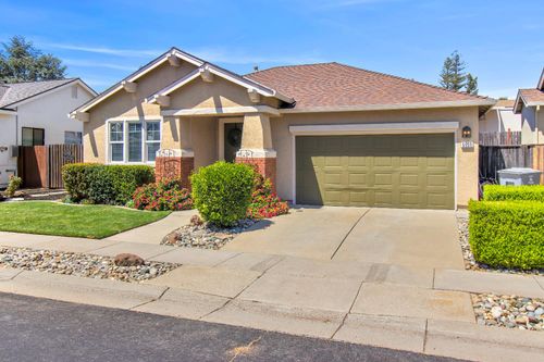 5950 Becky Way, Loomis, CA, 95650-8955 | Card Image
