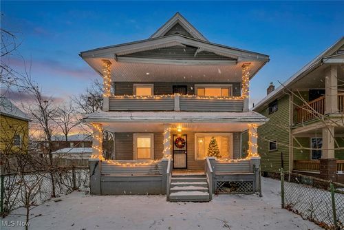 9616 Lamontier Ave, Cleveland, OH, 44104-4738 | Card Image