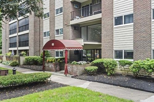 apt-16a-66 Main St, Stoneham, MA, 02180-3370 | Card Image