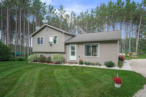 5215 Pierce Rd, Kingsley, MI, 49649-9606 | Card Image