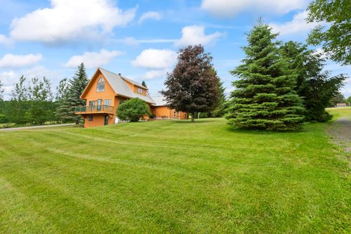 11 Overlook Rd, Rangeley, ME, 04970-4027 | Card Image