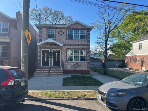 18920 117th Rd, Saint Albans, NY, 11412-3315 | Card Image