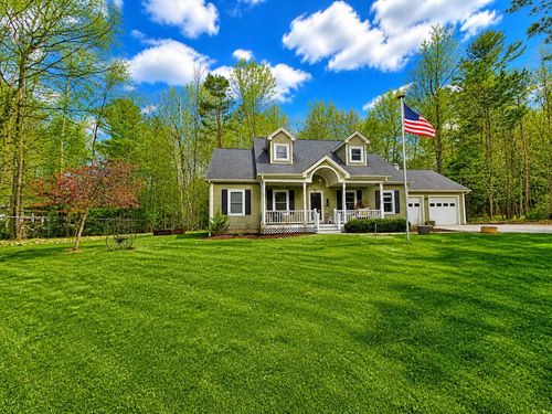 9 Clover Ln, Newport, VT, 05855-4508 | Card Image