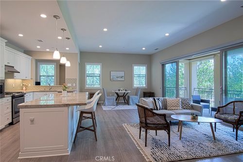 232 Bishop Lndg, Irvine, CA, 92620-7328 | Card Image