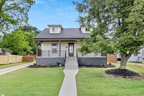 65 Wallace St, Greenville, SC, 29605-4428 | Card Image