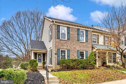 8648 Fountain Valley Dr, MONTGOMERY VILLAGE, MD, 20886-5644 | Card Image