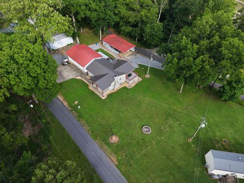 751 Ridge Dr, Cadiz, KY, 42211-8679 | Card Image