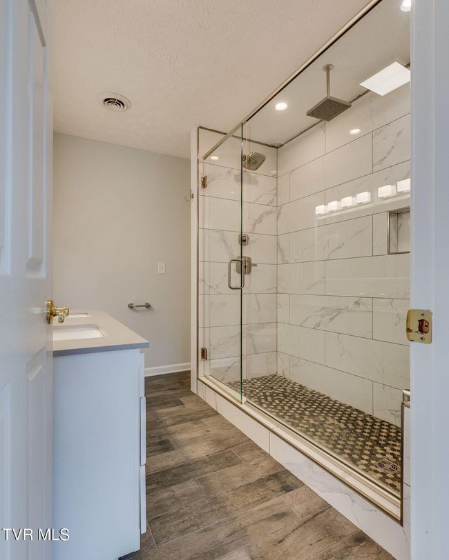 516 Bowmantown Rd, House other with 3 bedrooms, 7 bathrooms and null parking in Telford TN | Image 41