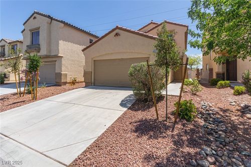 3037 Austin Pale Ave, North Las Vegas, NV, 89081-6406 | Card Image
