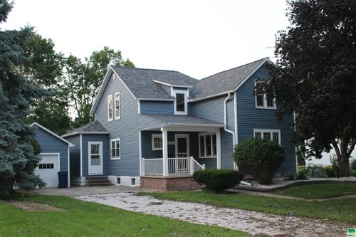 415 3rd St Nw, Orange City, IA, 51041-1313 | Card Image