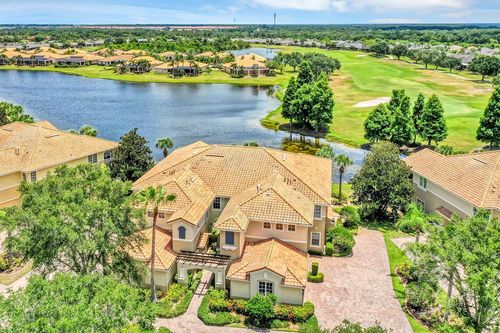 7-1420 Emerald Dunes Dr, SUN CITY CENTER, FL, 33573-4428 | Card Image