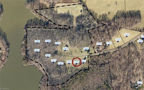 3447 Country Ln, Reidsville, NC, 27320-8207 | Card Image