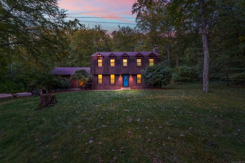 101 Settlers Hill Rd, Southbury, CT, 06488-1849 | Card Image