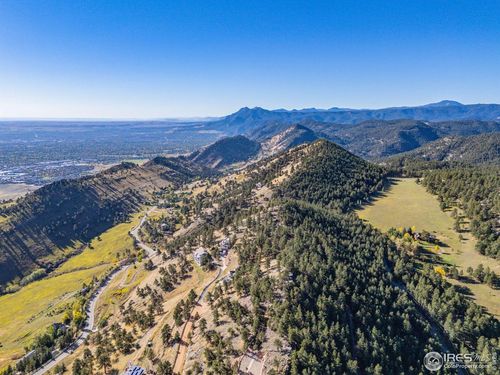 6109 Red Hill Rd, Boulder, CO, 80302-9406 | Card Image