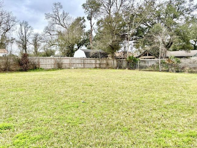 1009 Cherryhill St, House other with 3 bedrooms, 2 bathrooms and null parking in Lake Charles LA | Image 12