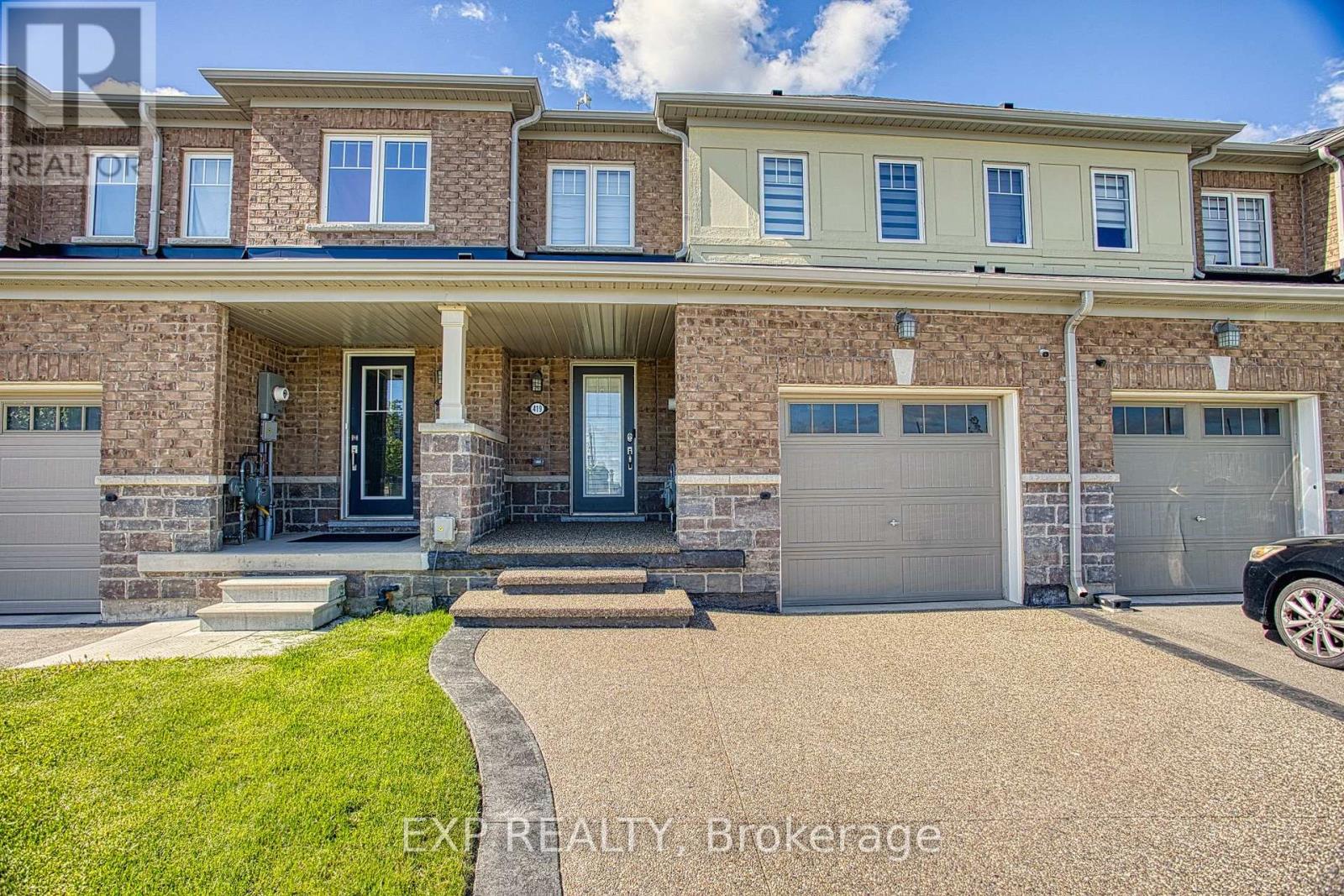 Residential in Hamilton (Binbrook) 5