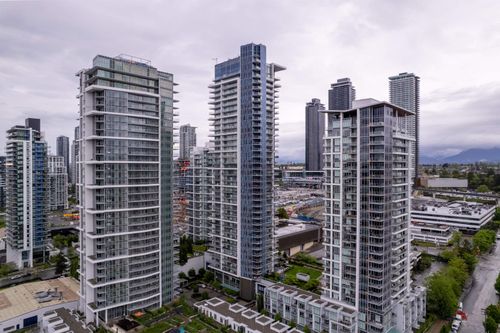 2702-2311 Beta Ave, Burnaby, BC, V5C0M1 | Card Image