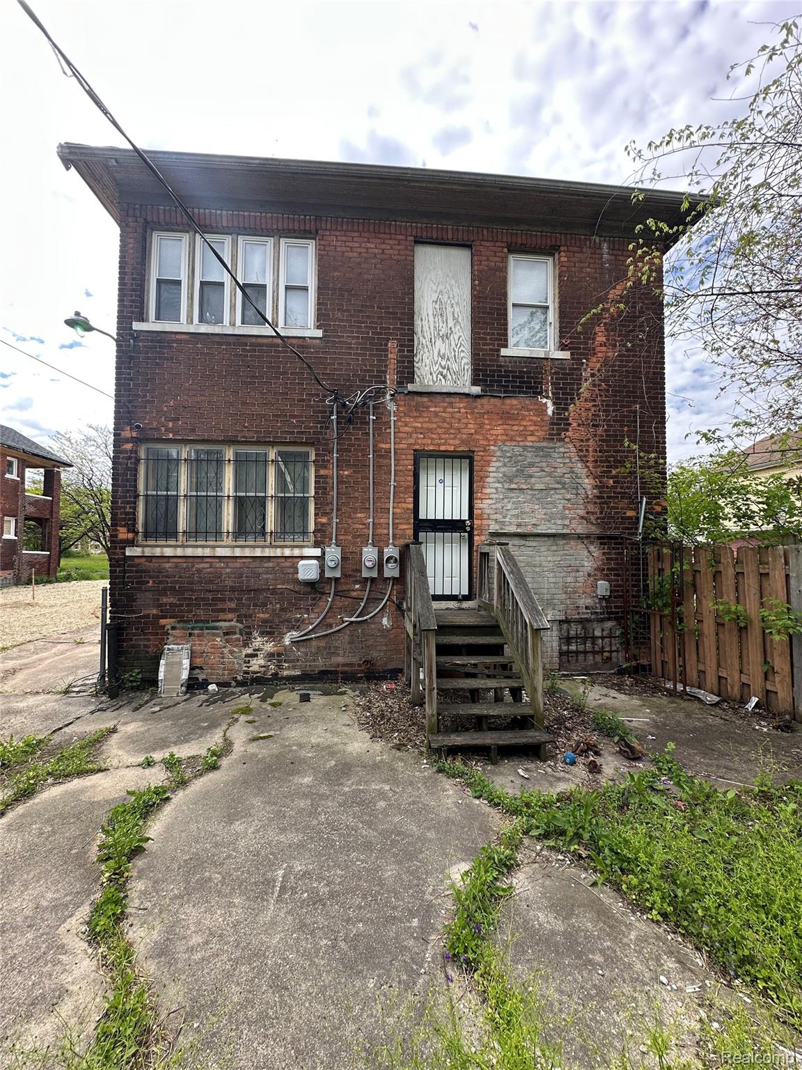Residential Lease in Detroit 3